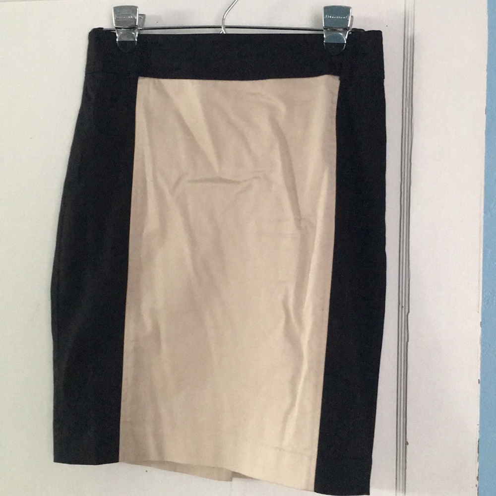 Black and Tan Ann Taylor Skirt